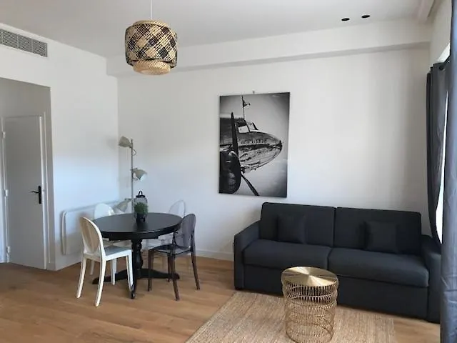 Luxe Parisien - Petit Varenne Francia